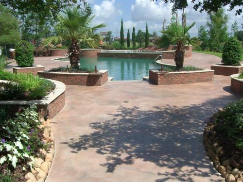 Pool deck with Acrylistain concrete overlay