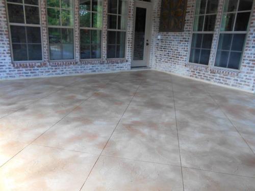 Diamond tile pattern concrete overlay
