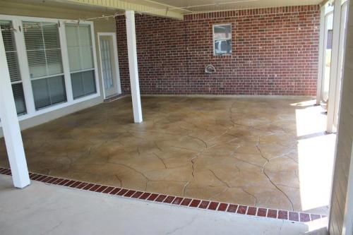 Stone pattern with brick border