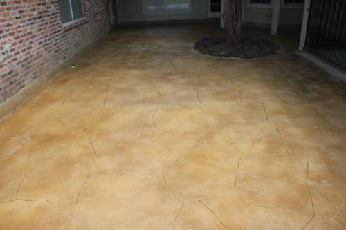 Stone pattern concrete overlay