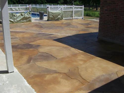 Stone pattern concrete overlay