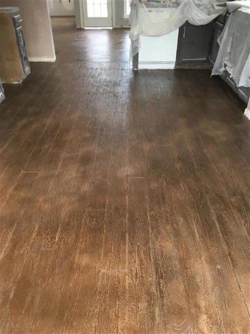 Concrete designed with Wood Look