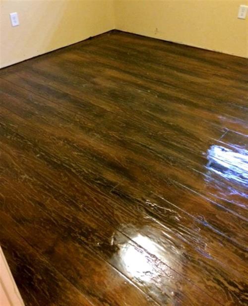 Concrete designed with Wood Look