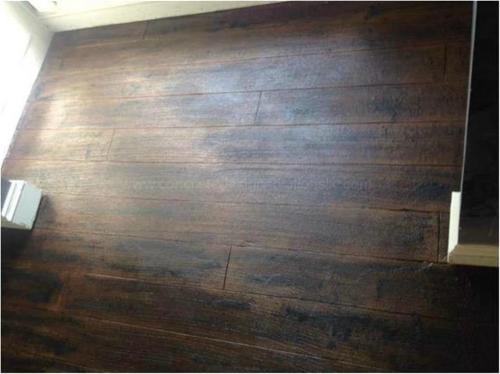 Concrete designed with Wood Look