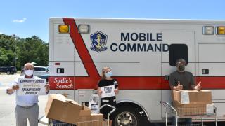 Peyton Murphy Gives Back