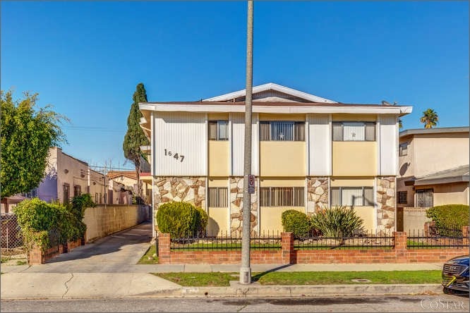 6 Unit Complex South Los Angeles Manchester Square neighborhood
