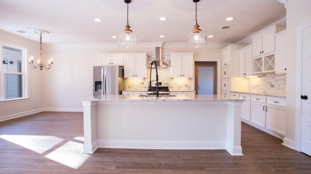 Kitchen  Straight (1)