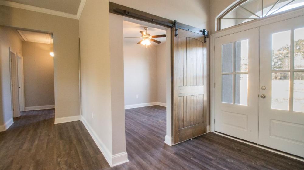 Barn Door Entr