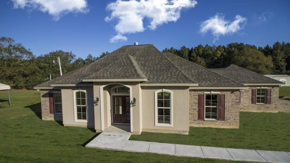 Exterior-Pole-1200x800