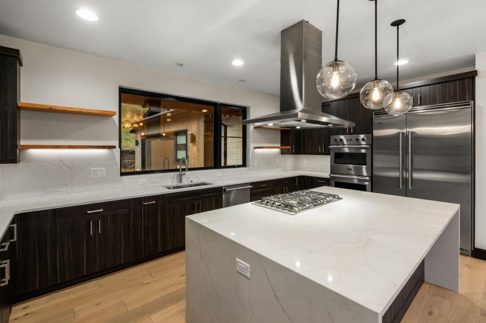 Kitchen Wide Warm (1)