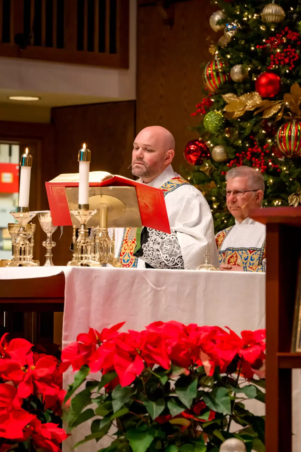 2022 Christmas mass-71