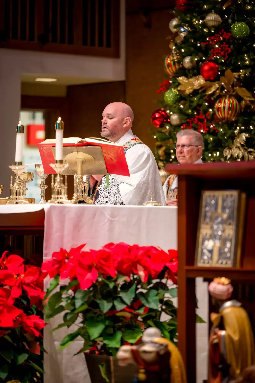 2022 Christmas mass-73