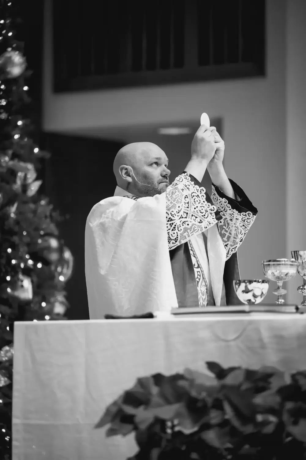 2022 Christmas mass-79