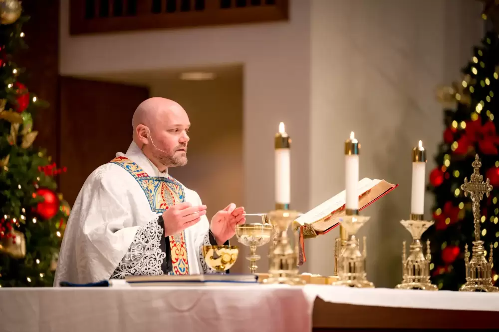 2022 Christmas mass-88