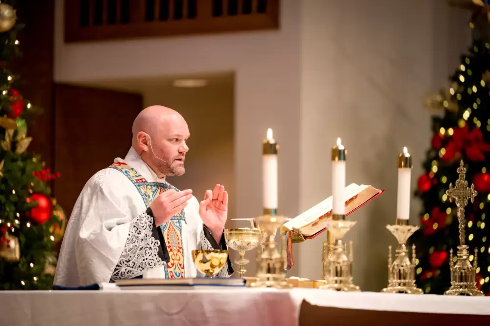 2022 Christmas mass-89