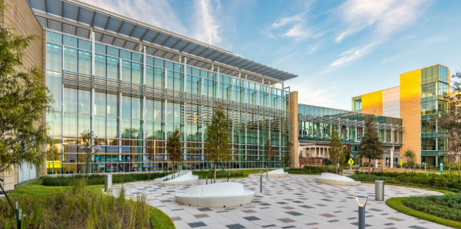 DePaul Community Health Centers - Manning Family Children's Hospital Exterior Building