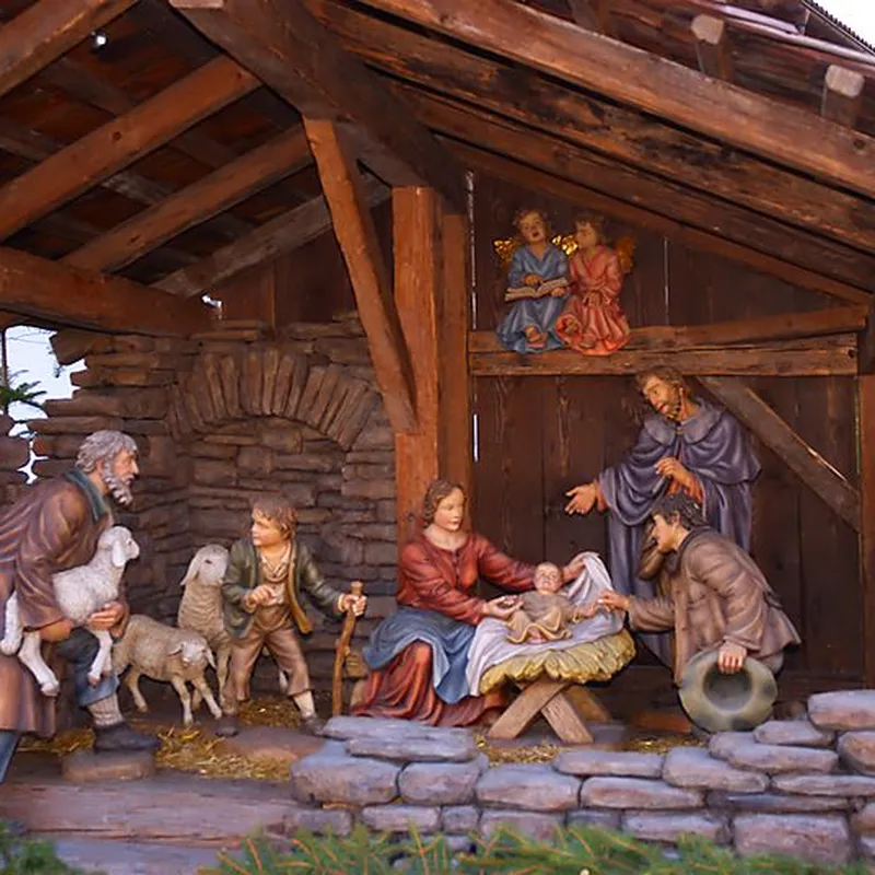 Christmas Week Service Schedule