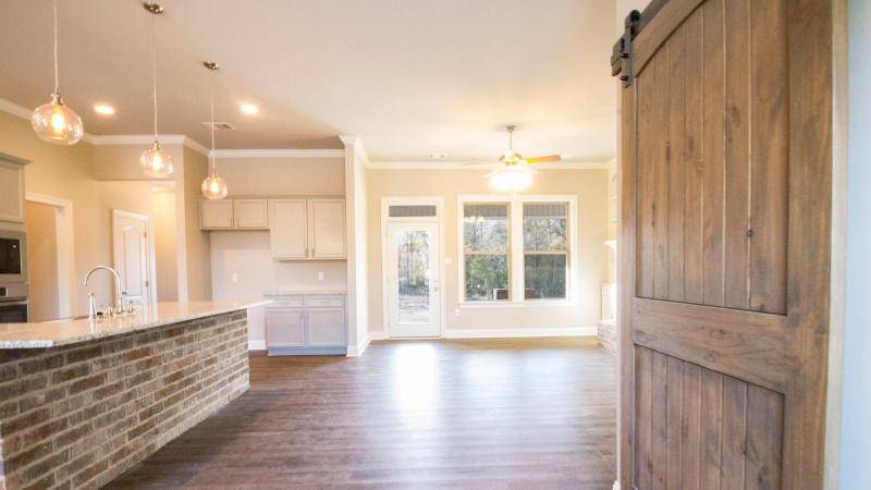 Top Design Trends for Custom Homes in 2025