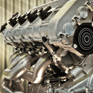 close up of a remanufactured engine in baton rouge