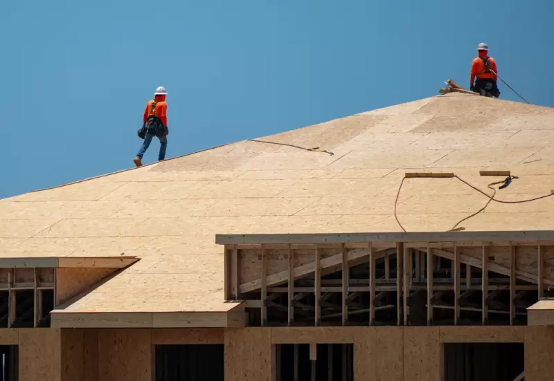 Dry-in stage of new construction home to reduce rain and humidity exposure