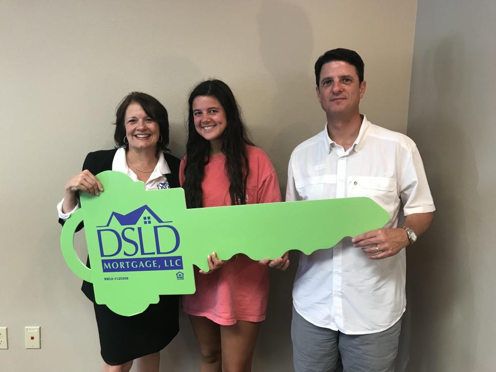 Caroline in Lake Villas