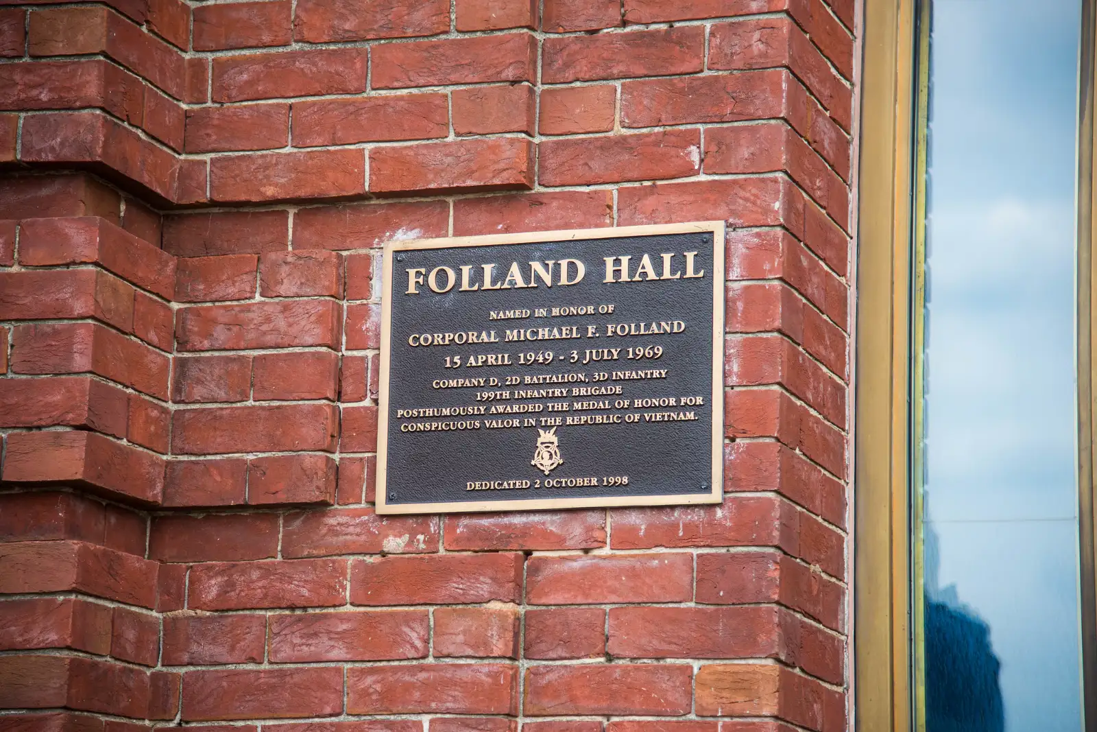 Folland Hall4