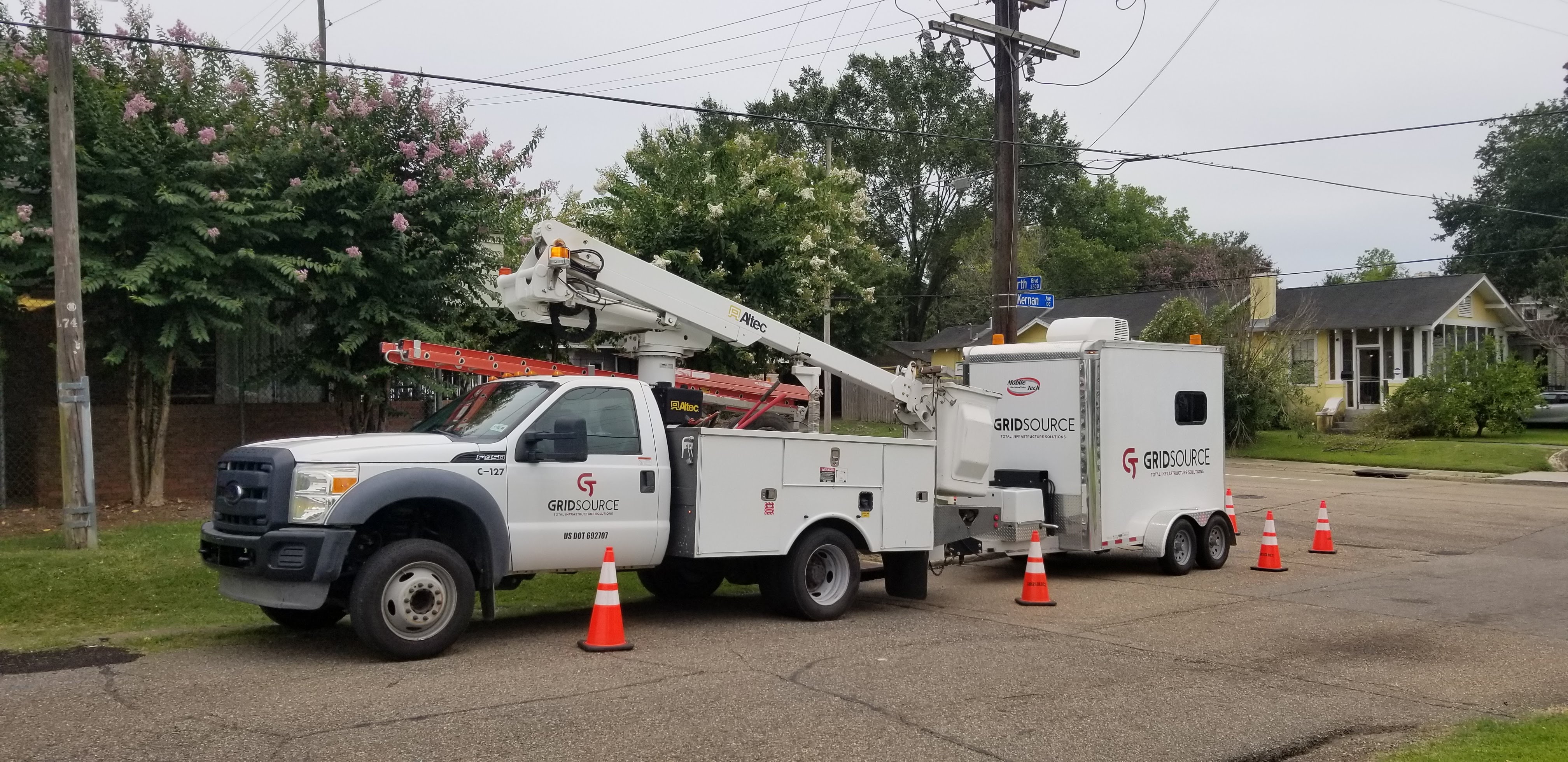 fiber splicing truck