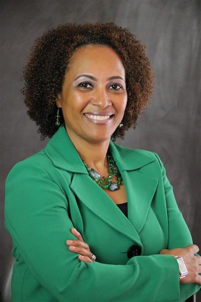 Alecia-Cyprian-Photo