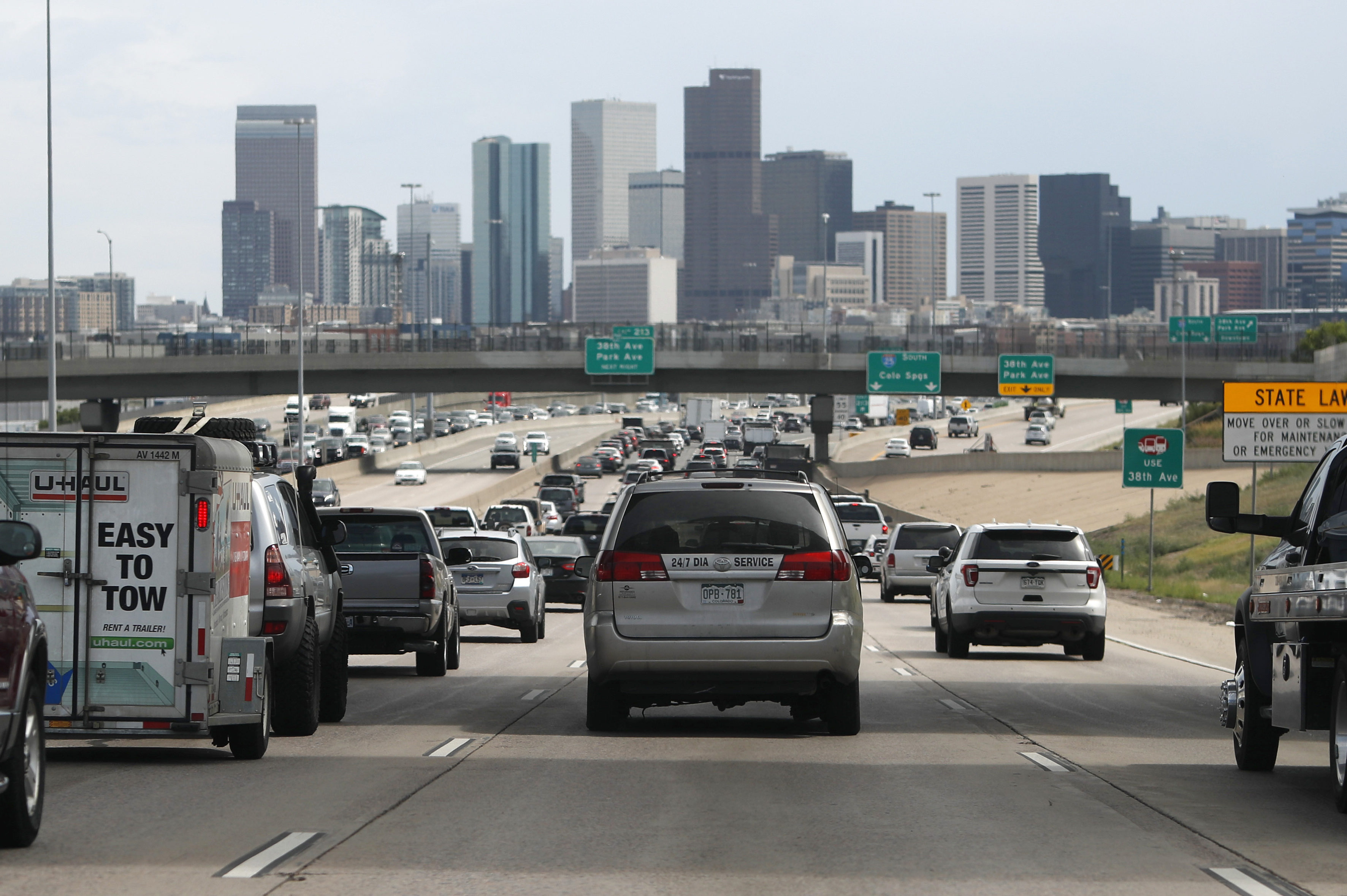 Traffic on freeway going into Denver